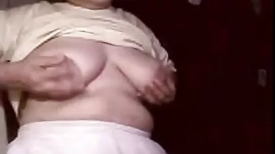 Дівчина з хлопцем біля відео секс дивитися басейну вступили в Перелюб