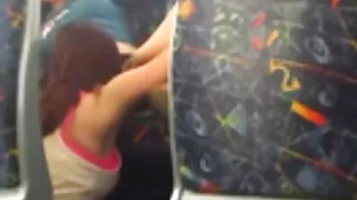 Дві молоденькі красуні лижуть секс відео інцест дірочки і вправляються в них з великими фалоімітаторами