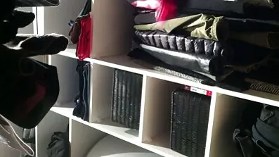 Пристрасний і бурхливий секс порно відео безкоштовно двох азіатських лесбіянок