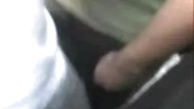 Дві лесбіянки на дивані займаються порно відео юних пристрасним сексом з Куні