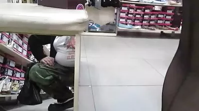 Заміжня Казанова коротке порно відео трахкає з чоловіком своєї подруги